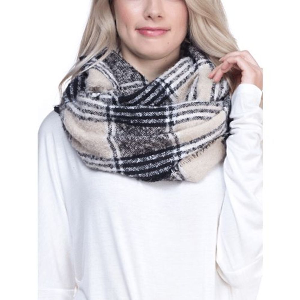 Ladies Chic Plaid Scarf